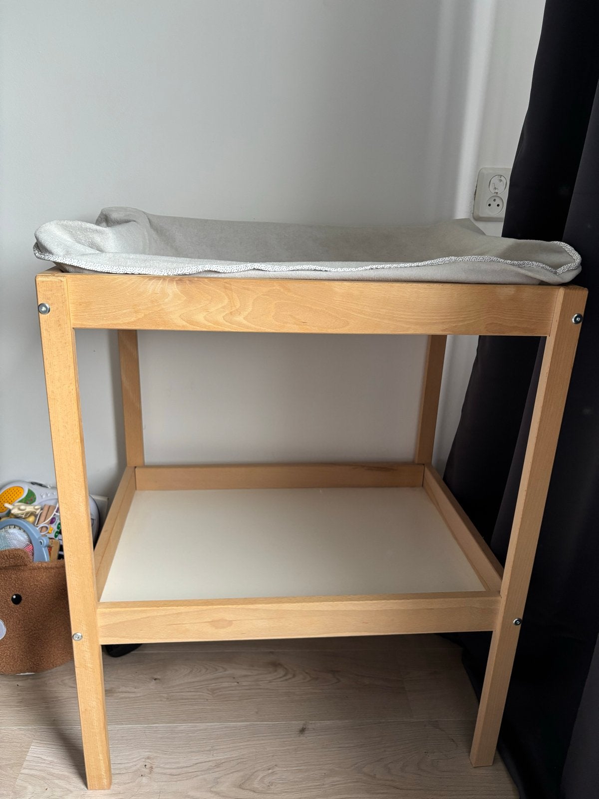 Houten Commode met Verschoonkussen - Zo goed als nieuw, Ophalen, Zo goed als nieuw, 75 tot 100 cm, Minder dan 50 cm