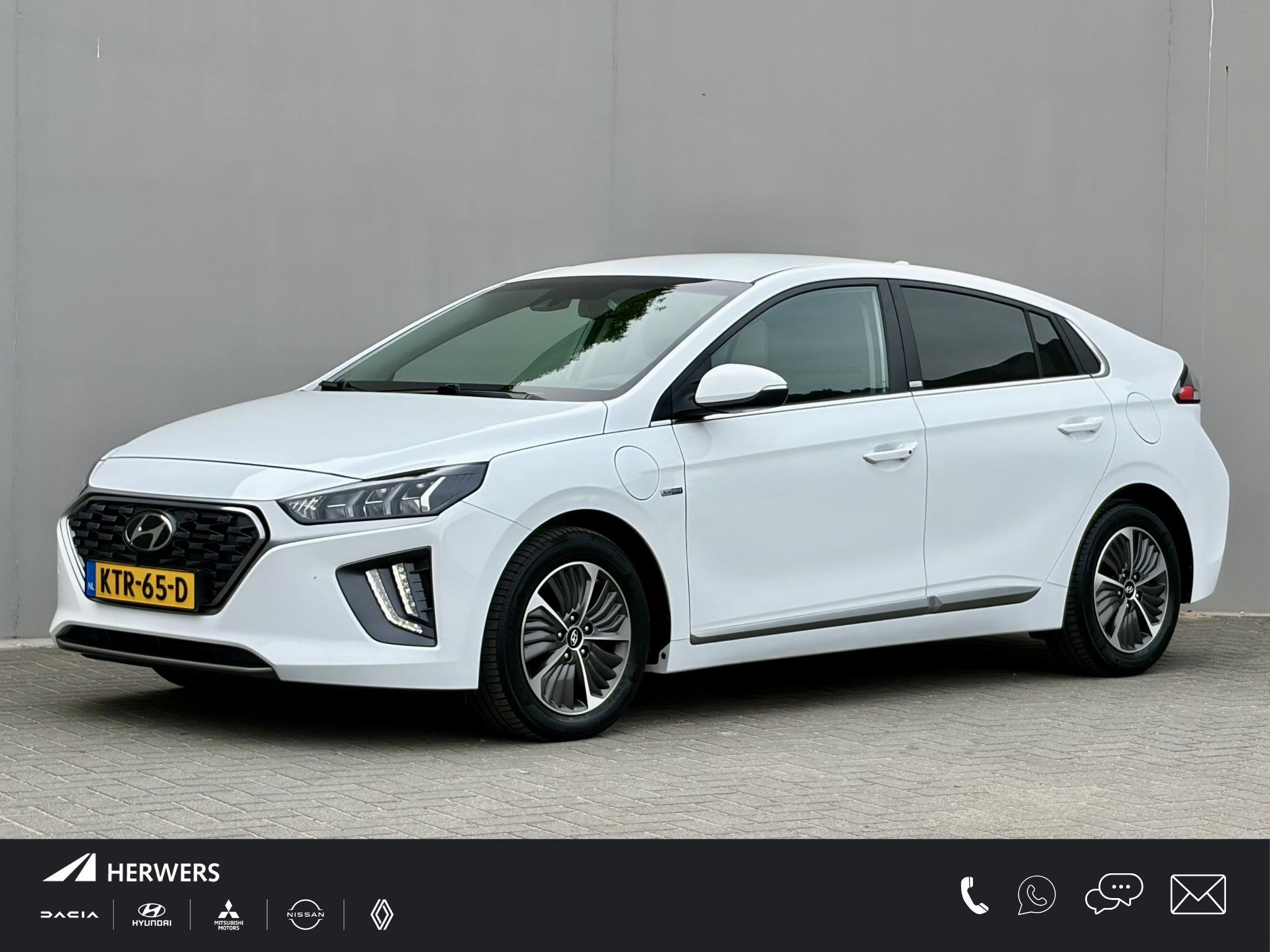 Hyundai IONIQ 1.6 GDi Comfort - Plus / PHEV / Plug-in / Navi, Auto's, Stof, Gebruikt, 2 kWh, Wit