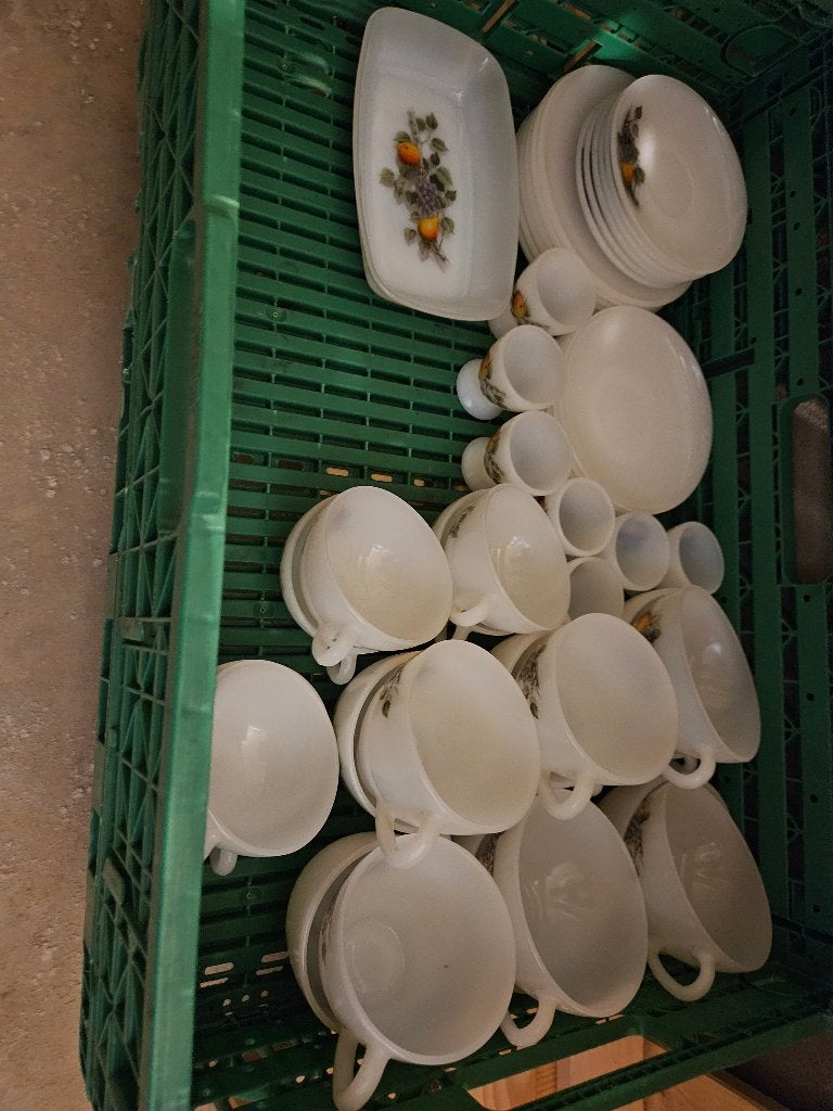 serviesset, Huis en Inrichting, Keuken | Servies, Ophalen, Overige merken, Keramiek, Zo goed als nieuw