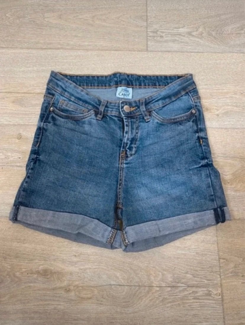 John Cabot denim short – blauw – maat S, Zo goed als nieuw, John Cabot, W28 - W29 (confectie 36), Verzenden