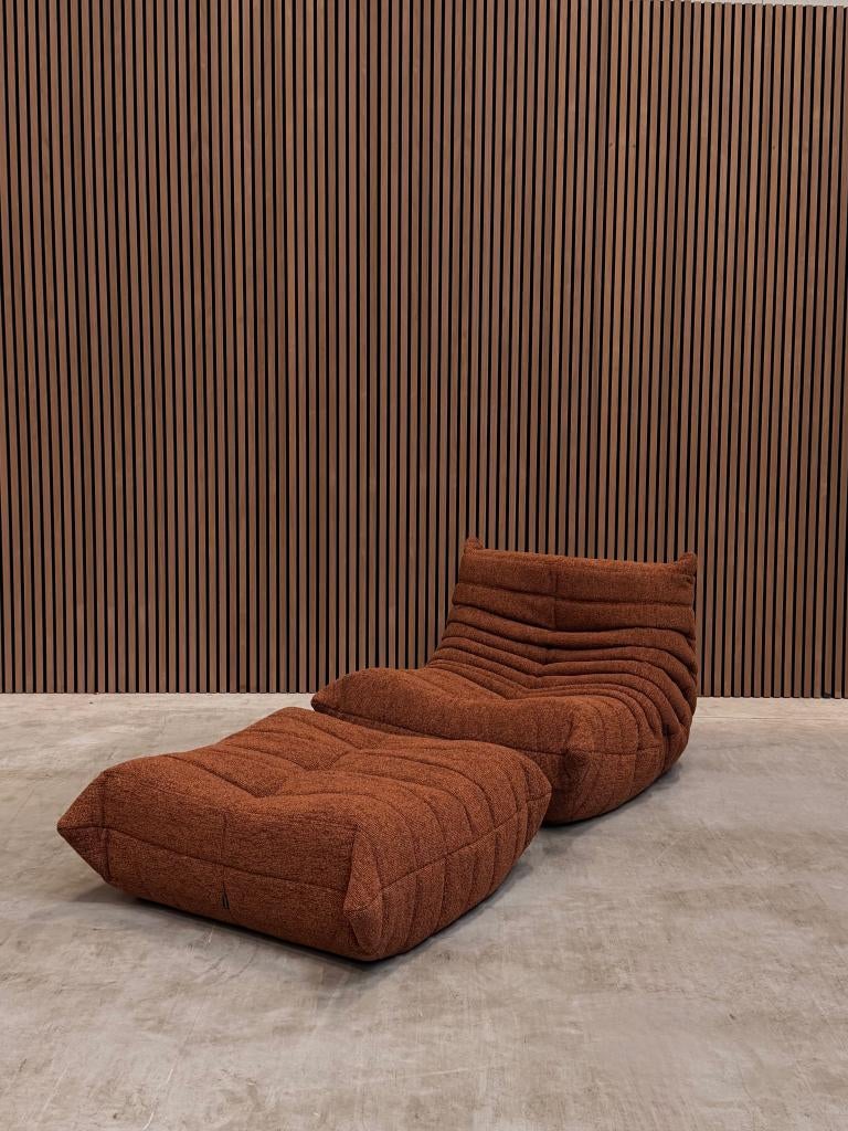 Ligne Roset Togo Fireside Chair 1-zits | Rood Woolblend, Ophalen of Verzenden