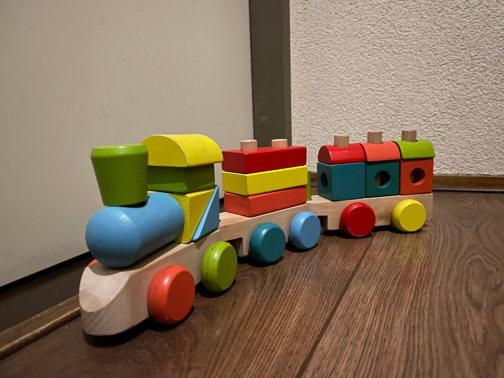 Houten Blokken Trein (compleet), Ophalen, Zo goed als nieuw
