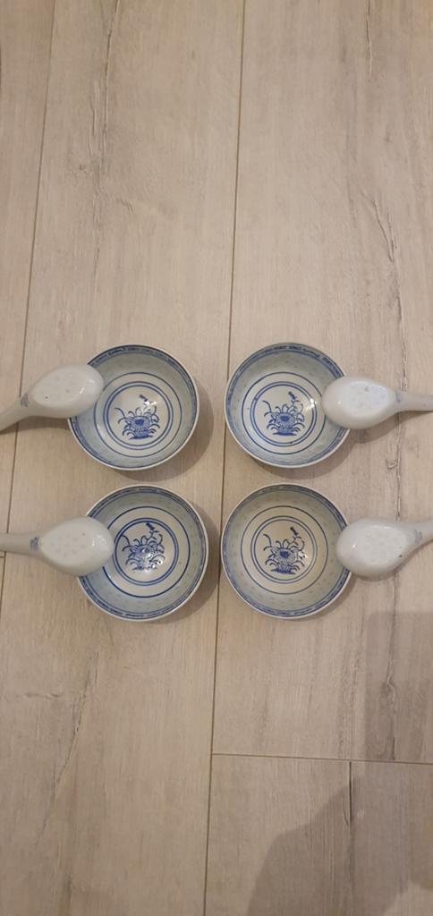 4 Chinese rijstkommen met lepels - 11x11 cm, Ophalen of Verzenden