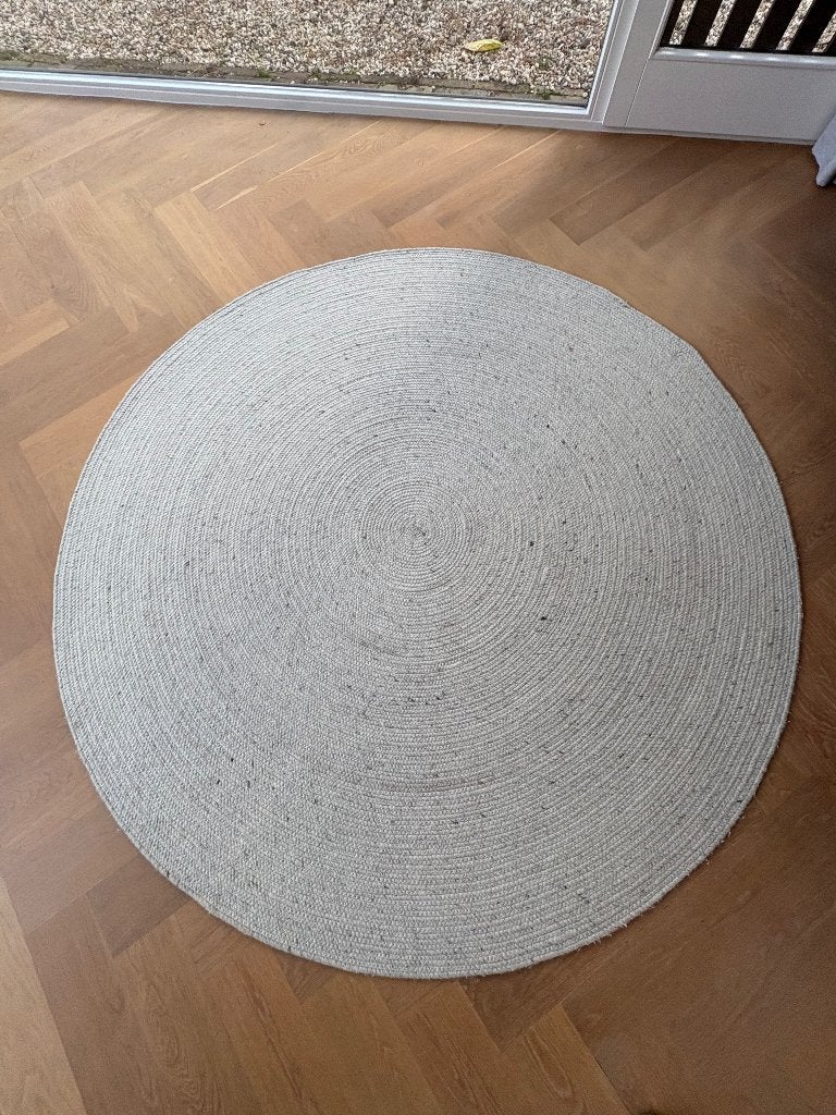 Rond wollen vloerkleed, 200cm, Feline, Volero, Ophalen, Rond, 200 cm of meer, Zo goed als nieuw