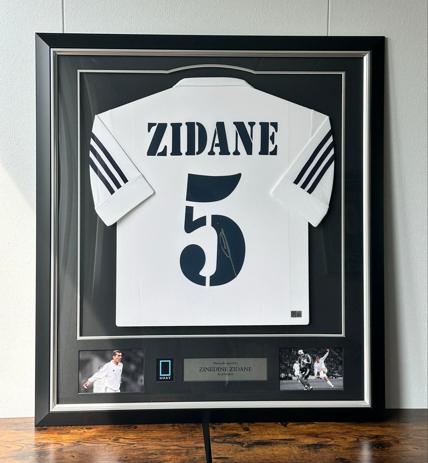 Gesigneerd Zidane shirt, Verzamelen, Ophalen of Verzenden, Zo goed als nieuw, Buitenlandse clubs, Shirt