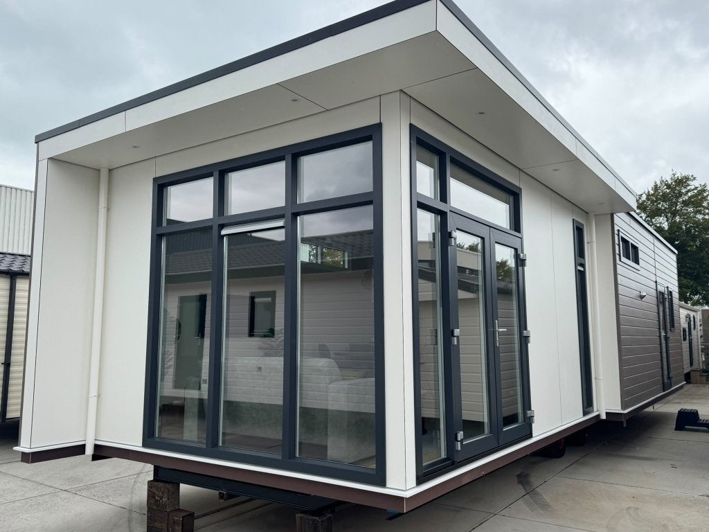 **🏡Prachtige chalet/mantelzorgwoning 12.60 x 4.30 🫵**, Caravans en Kamperen, Meer dan 6