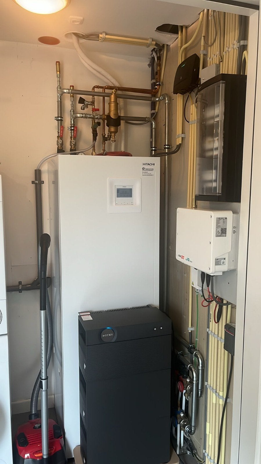Foto 14 van HYXI HALO 6 kWh thuisbatterij stekkerbatterij | KARWEI Sneek