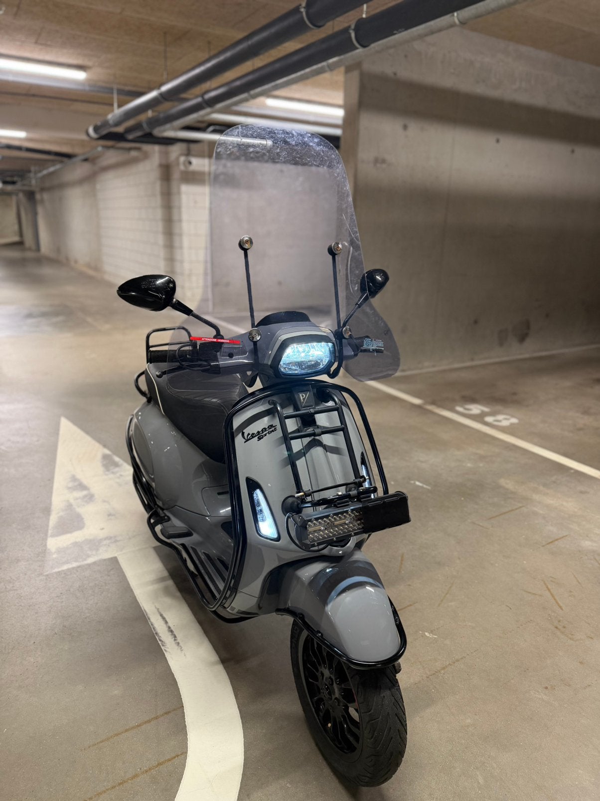 Vespa Sprint Nardo Grey Full Option 80cc 2019 E4 Malossi, Fietsen en Brommers, Scooters | Vespa, Overige modellen, Maximaal 45 km/u