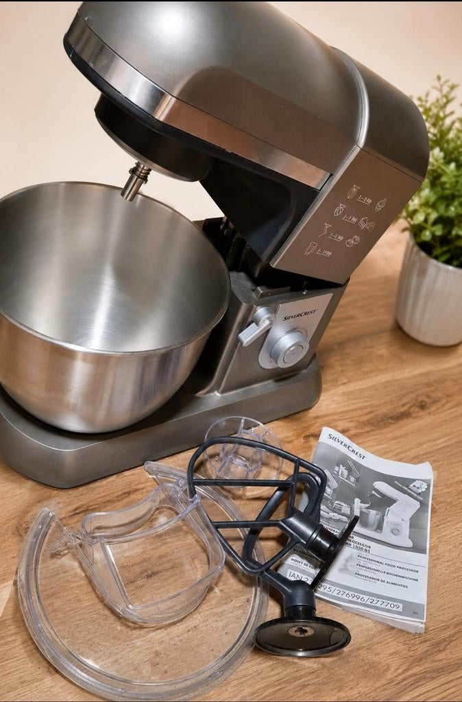SilverCrest Keukenmachine met RVS kom en accessoires, Ophalen of Verzenden, Zo goed als nieuw, 3 snelheden of meer, 3 tot 4 liter