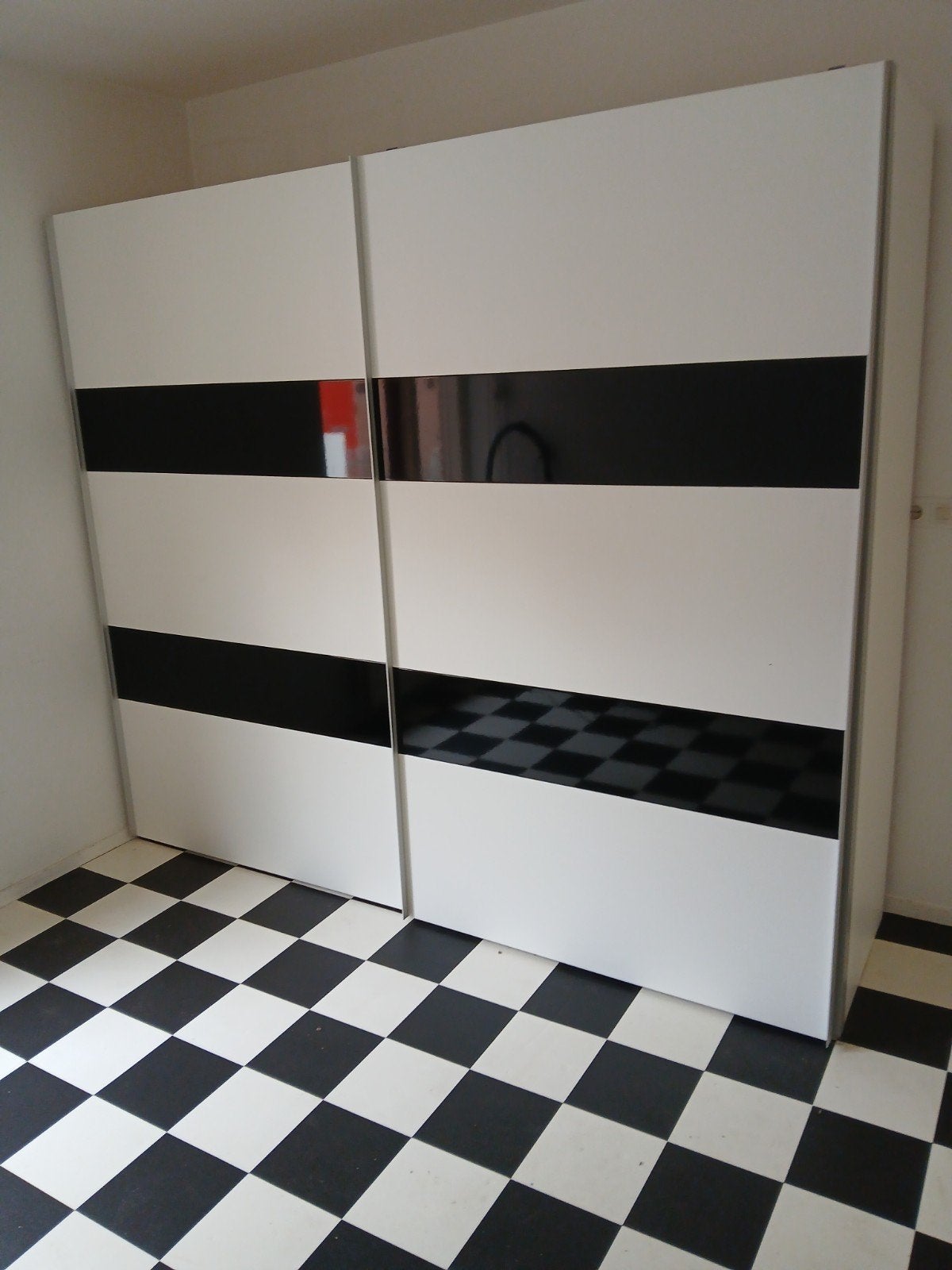 Moderne schuifdeurkledingkast 250 216 63 T.E.A.B.(wit/zwart), Gebruikt, 200 cm of meer, Met plank(en), 150 tot 200 cm
