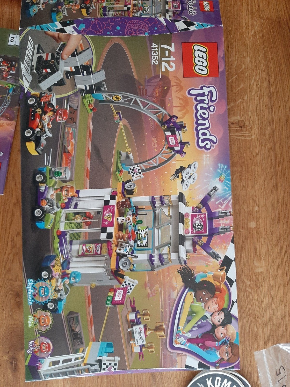 LEGO Friends 41352 - Grote Race, Ophalen of Verzenden, Zo goed als nieuw