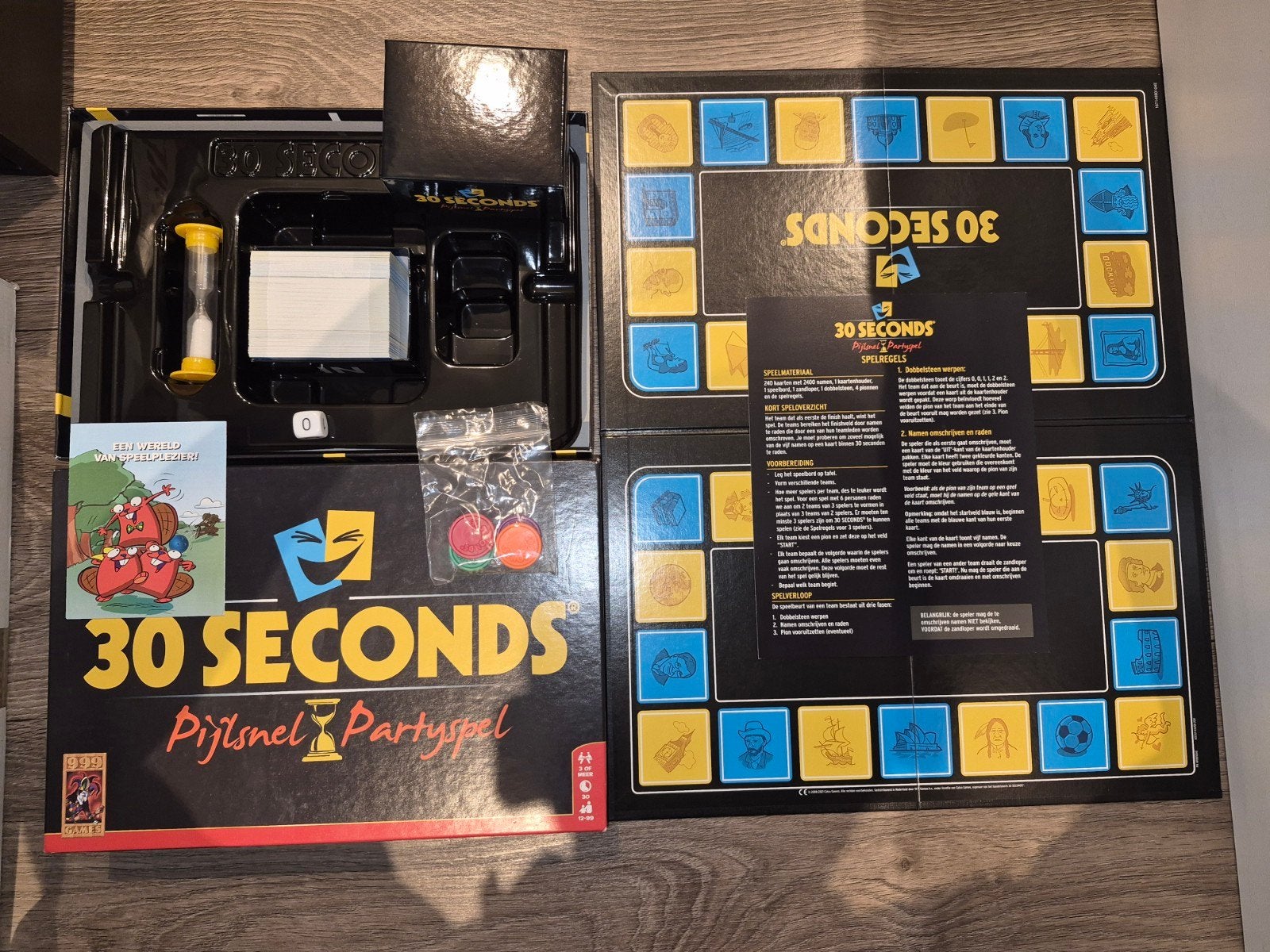30 Seconds Pijlsnel Partyspel - Tweede Editie, Hobby en Vrije tijd, Gezelschapsspellen | Bordspellen, Vijf spelers of meer, Ophalen of Verzenden