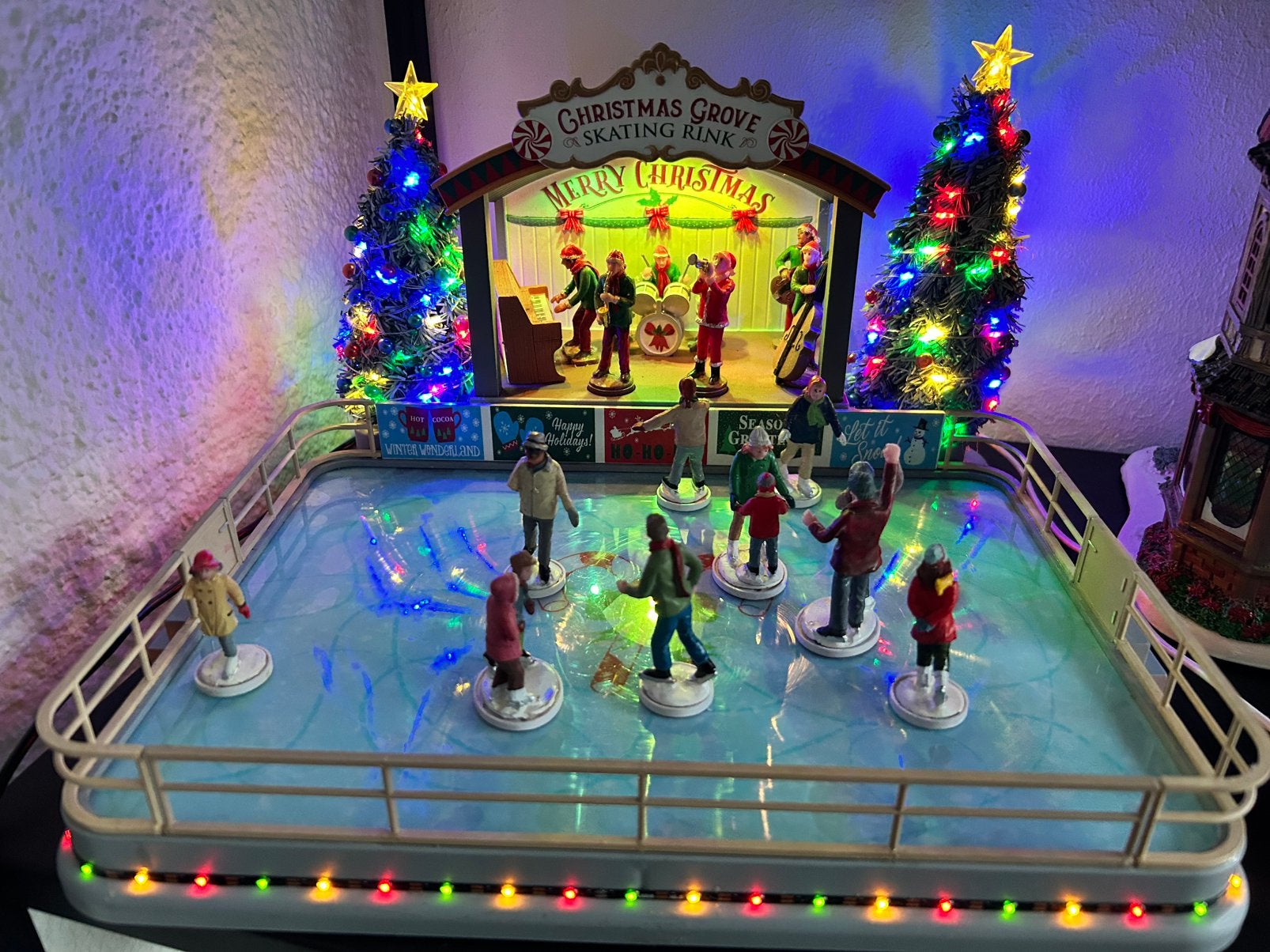 Lemax christmas grove skating rink, Ophalen, Gebruikt