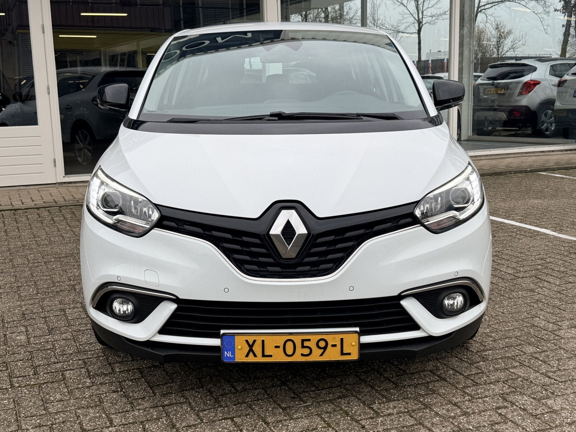 Renault Scénic 1.3 TCe Limited | Keyless | Navi | Apple / A, Auto's, Voorwielaandrijving, 745 kg, Stof, 4 cilinders