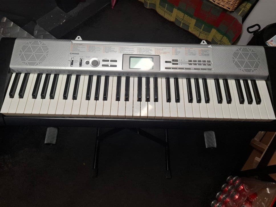 casio 100, Muziek en Instrumenten, Keyboards, Ophalen, Overige aantallen, Casio