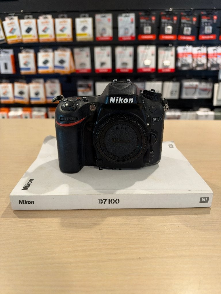 Nikon D7100 Body | Occasion, Spiegelreflex, Support@nikon.nl, Ophalen of Verzenden, 24 megapixels