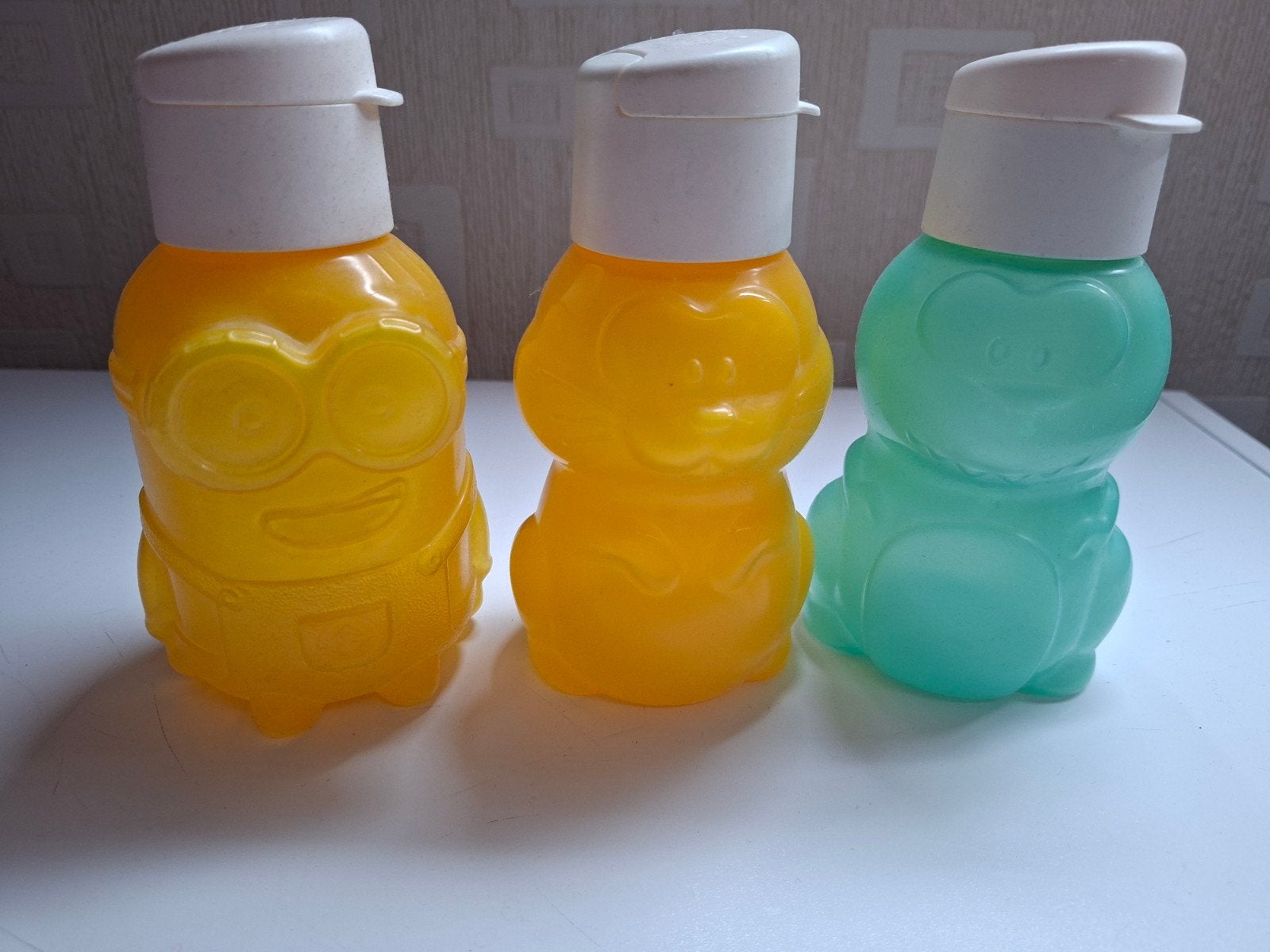 tupperware bekers, Huis en Inrichting, Keuken | Tupperware, Gebruikt, Overige kleuren, Ophalen of Verzenden, Drinkfles