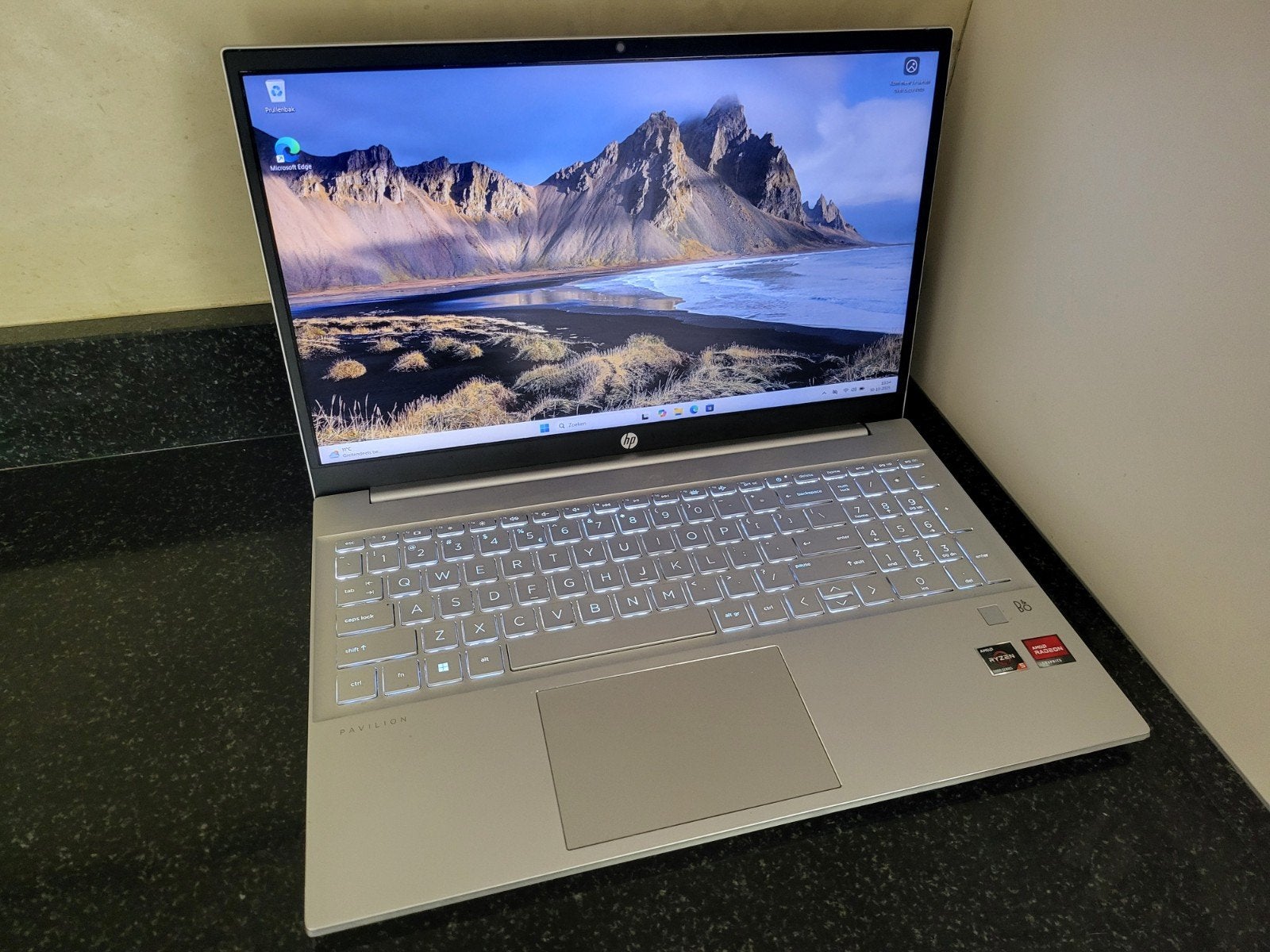 HP Pavilion 15 – AMD Ryzen 5 5500U | 8GB | Lichtgevende keys, Computers en Software, Windows Laptops, 2 tot 3 Ghz, 15 inch, AMD Ryzen 5 5500U with Radeon Graphics