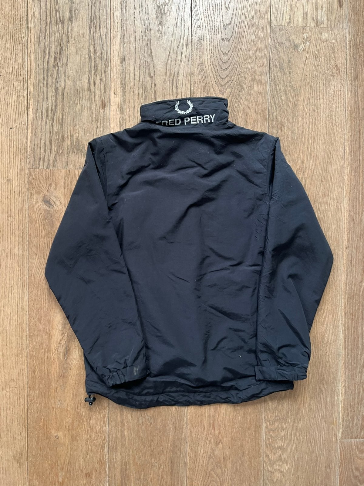 Fred Perry jas XS zwart - Zo goed als nieuw, Ophalen of Verzenden, Zo goed als nieuw, Maat 46 (S) of kleiner, Zwart
