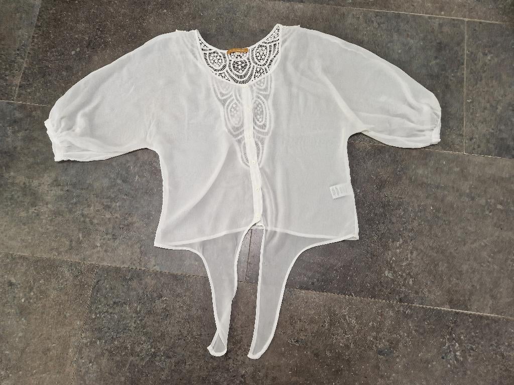 BELLA RAGAZZA mooie witte blouse, maat M, Maat 38/40 (M), BELLA RAGAZZA, Wit, Ophalen of Verzenden
