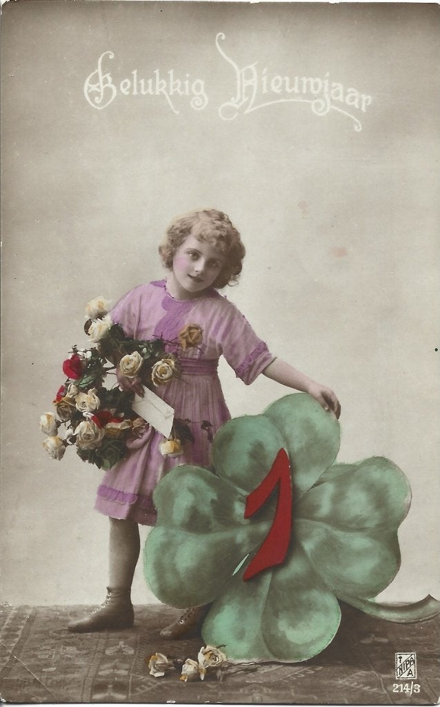 Antiek* Gelukkig Nieuwjaar* Meisje* Grote klavertje 4 *Rozen, Verzamelen, Ophalen of Verzenden, 1920 tot 1940, Gelopen, Feest(dag)