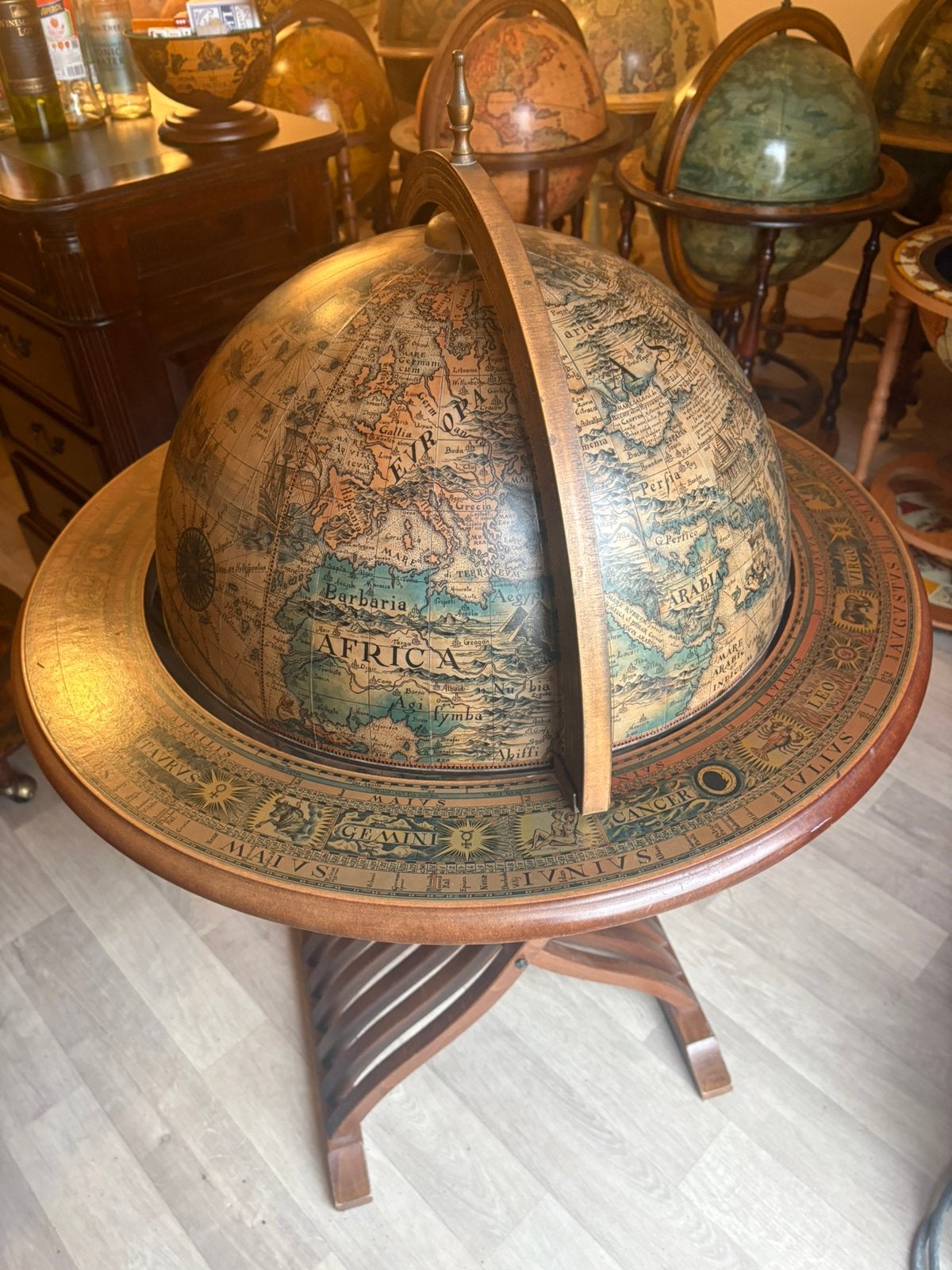 ANTIEKE bar globe drank wereldbol barglobe globebar, Ophalen, Zo goed als nieuw