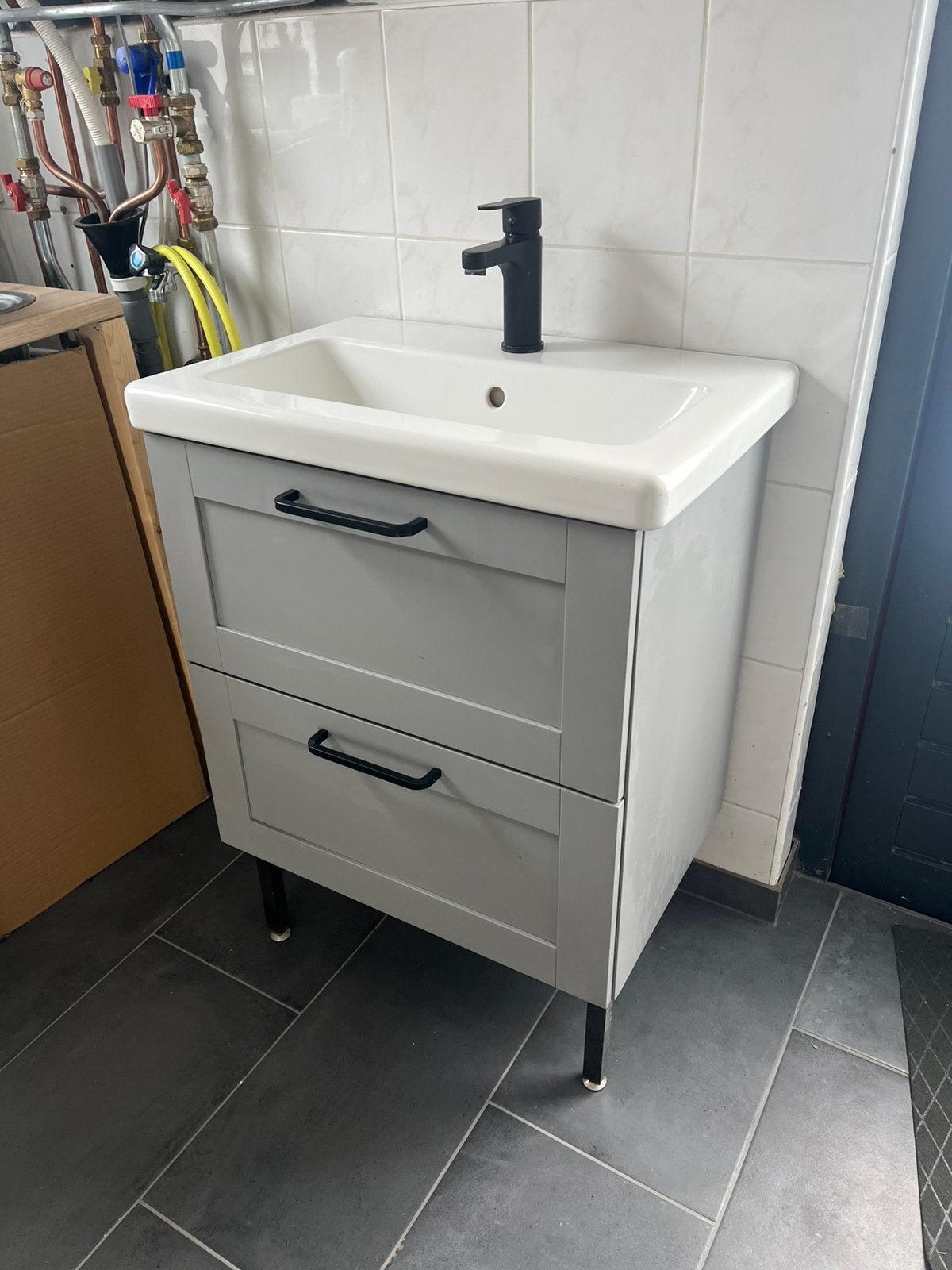 IKEA Wastafel met kraan – HxBxD 87x64x43, Huis en Inrichting, Badkamer | Badkamermeubels, Ophalen, 50 tot 100 cm, Zo goed als nieuw