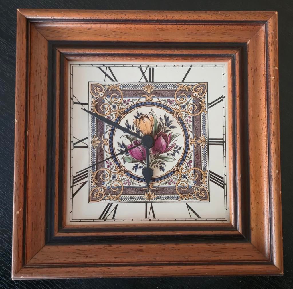 Victorian clock(colectibile item), Huis en Inrichting, Woonaccessoires | Lijsten, Ophalen of Verzenden, Hout, Minder dan 50 cm