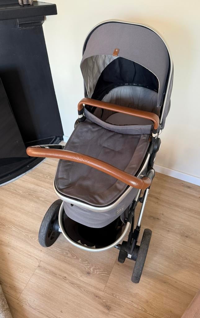 Grijze Joolz Geo 2  Kinderwagen / Buggy + Extra’s, Ophalen, Kinderwagen, Overige merken, Luchtbanden