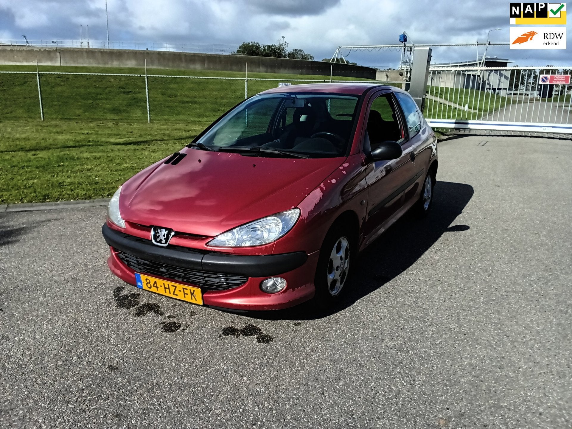 Peugeot 206 1.4 XS, Auto's, Voorwielaandrijving, 31 €/maand, 4 cilinders, Origineel Nederlands