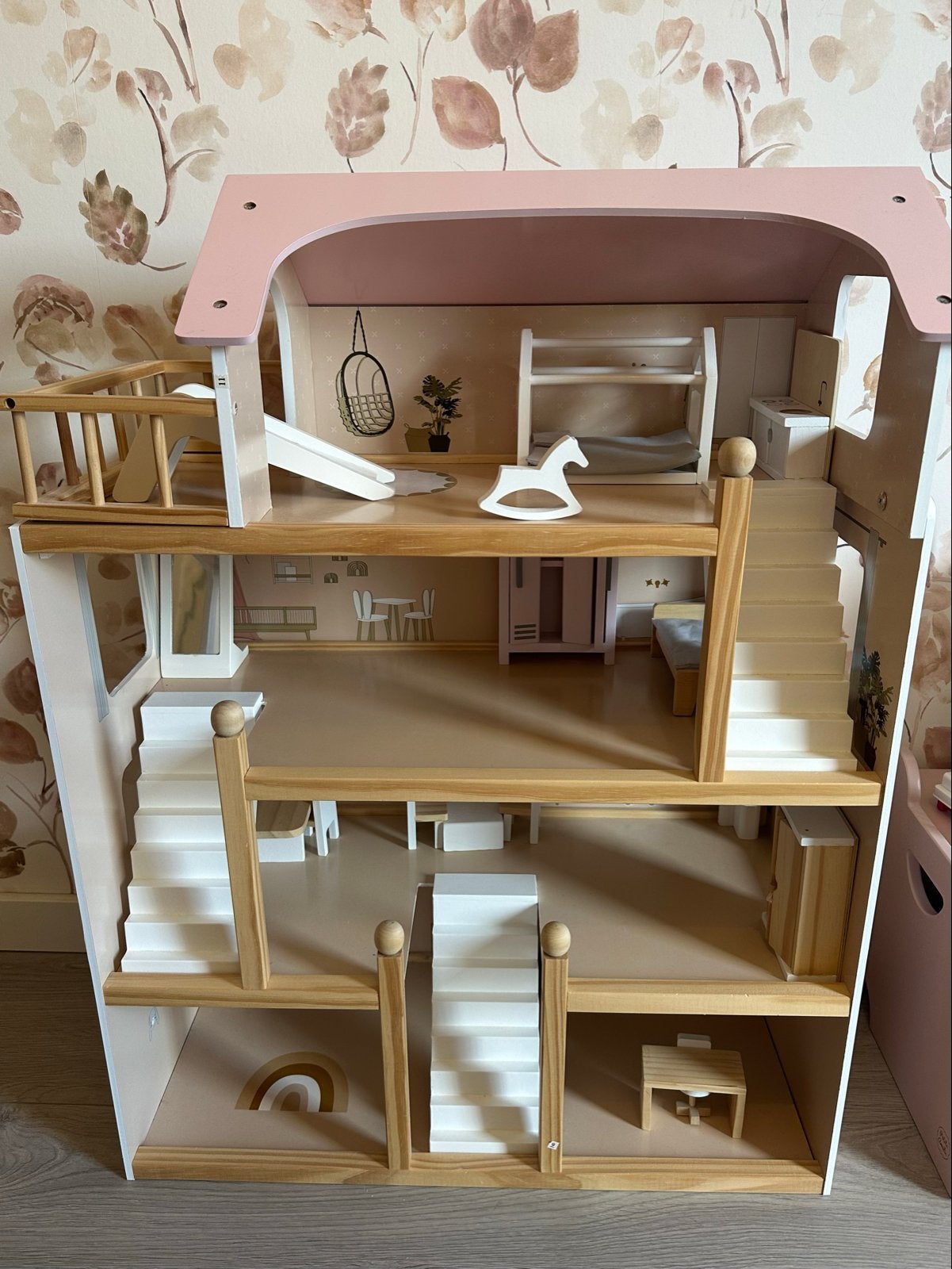 Petite Amelie poppenhuis met meubeltjes, Ophalen, Zo goed als nieuw, Poppenhuis