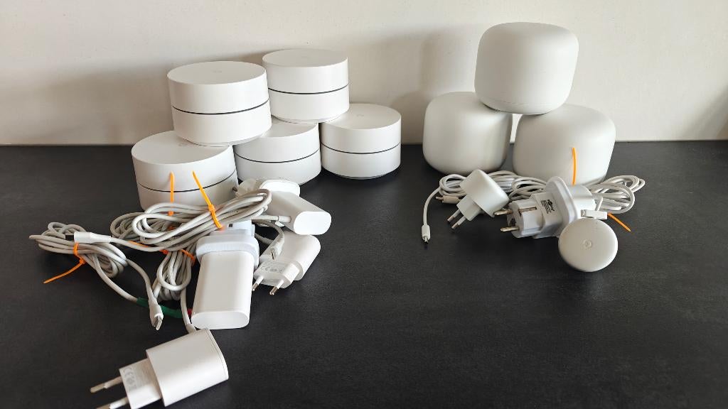 Google WiFi & Nest WiFi Mesh Set – 8 Units Totaal, Computers en Software, Routers en Modems, Ophalen of Verzenden, Gebruikt, Router