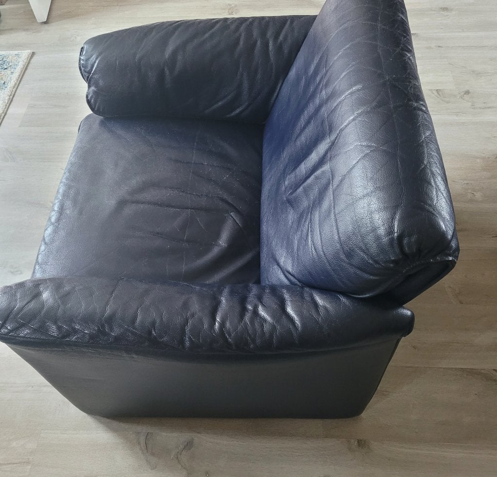 Leolux Bora Bora fauteui, donkerblauw, Ophalen, Modern, Comfortabel, Gebruikt, 75 tot 100 cm