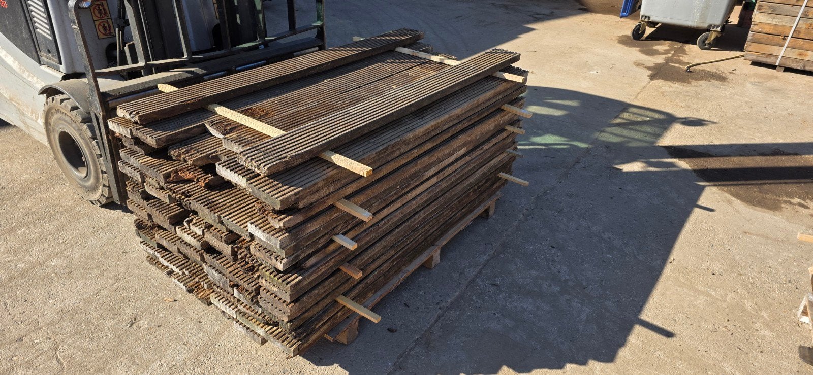 Gebruikte vlonderplanken | 35 mm dik | 165 cm lang, Gebruikt, 25 tot 50 mm, Ophalen of Verzenden, Plank