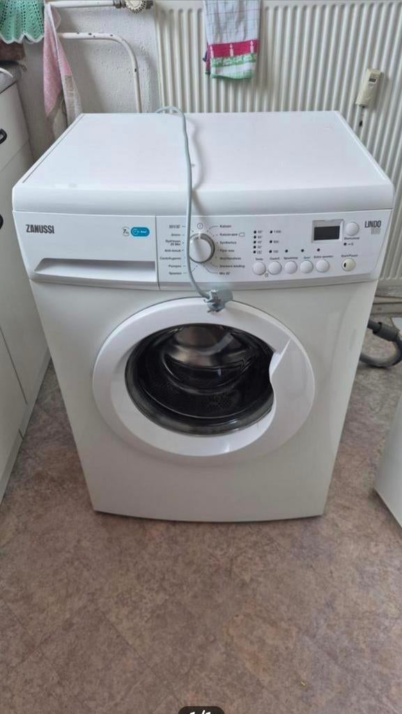 Zanussi wasmachine, 6 tot 8 kg, Ophalen, 1200 tot 1600 toeren, 85 tot 90 cm