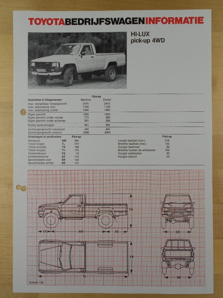 Toyota HiLux 4x4 Pick-up Brochure 1983 Hi-Lux Pickup, Toyota, Ophalen of Verzenden, Zo goed als nieuw, Toyota