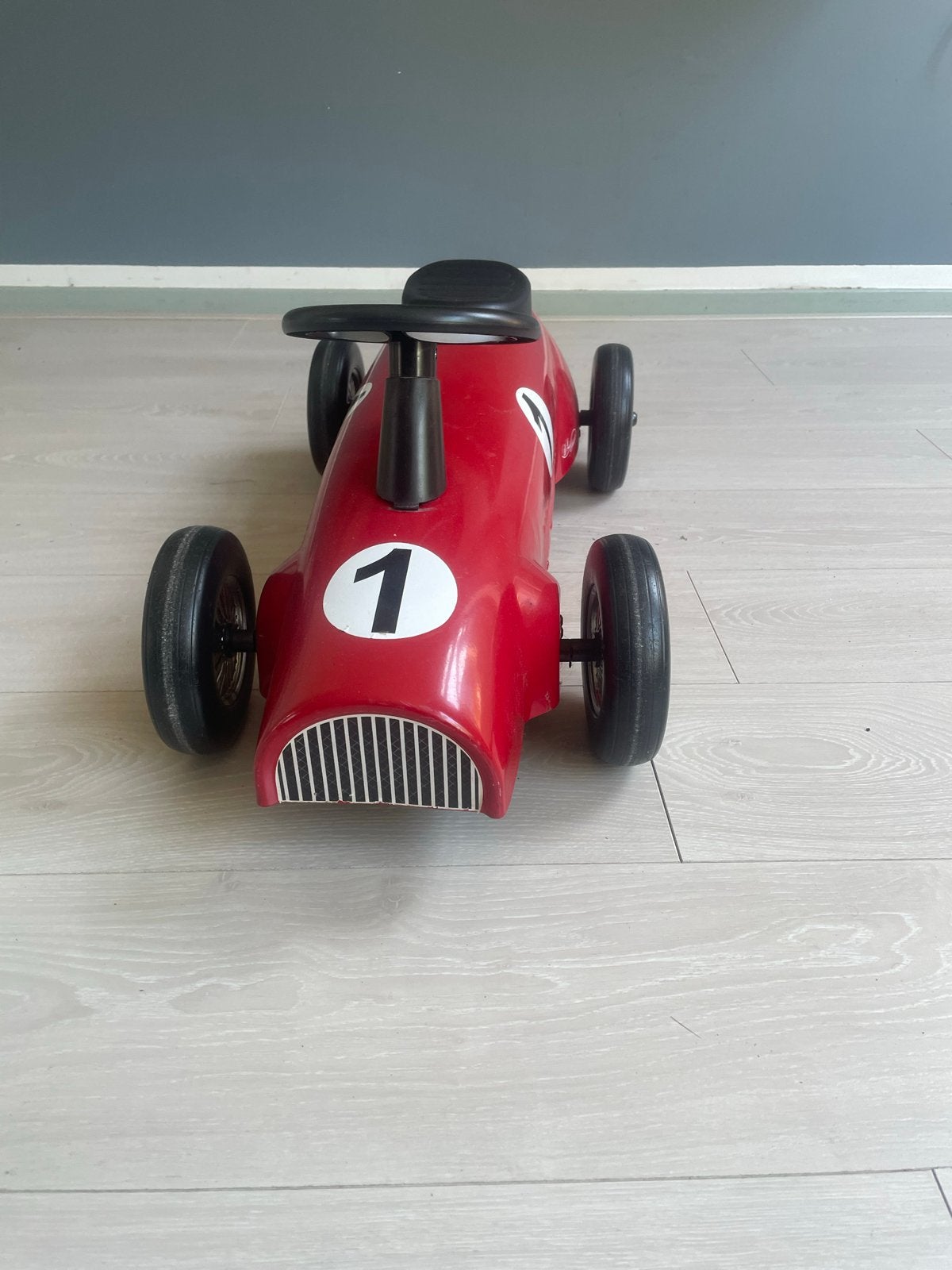 Rode Ferrari loopauto met nummer 1, Ophalen of Verzenden, Gebruikt