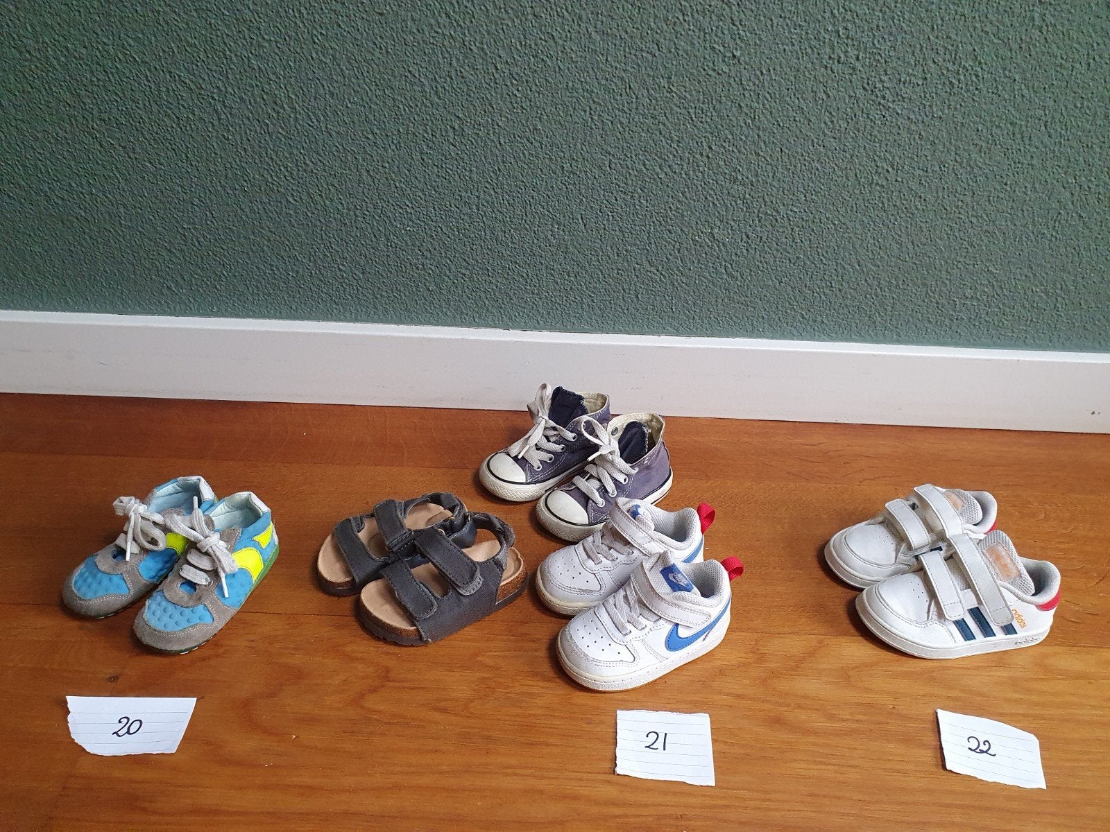 Schoenen, Boekjes, Speelgoed, Zwemluiers, Tuinslang, bqset, Ophalen, Gebruikt