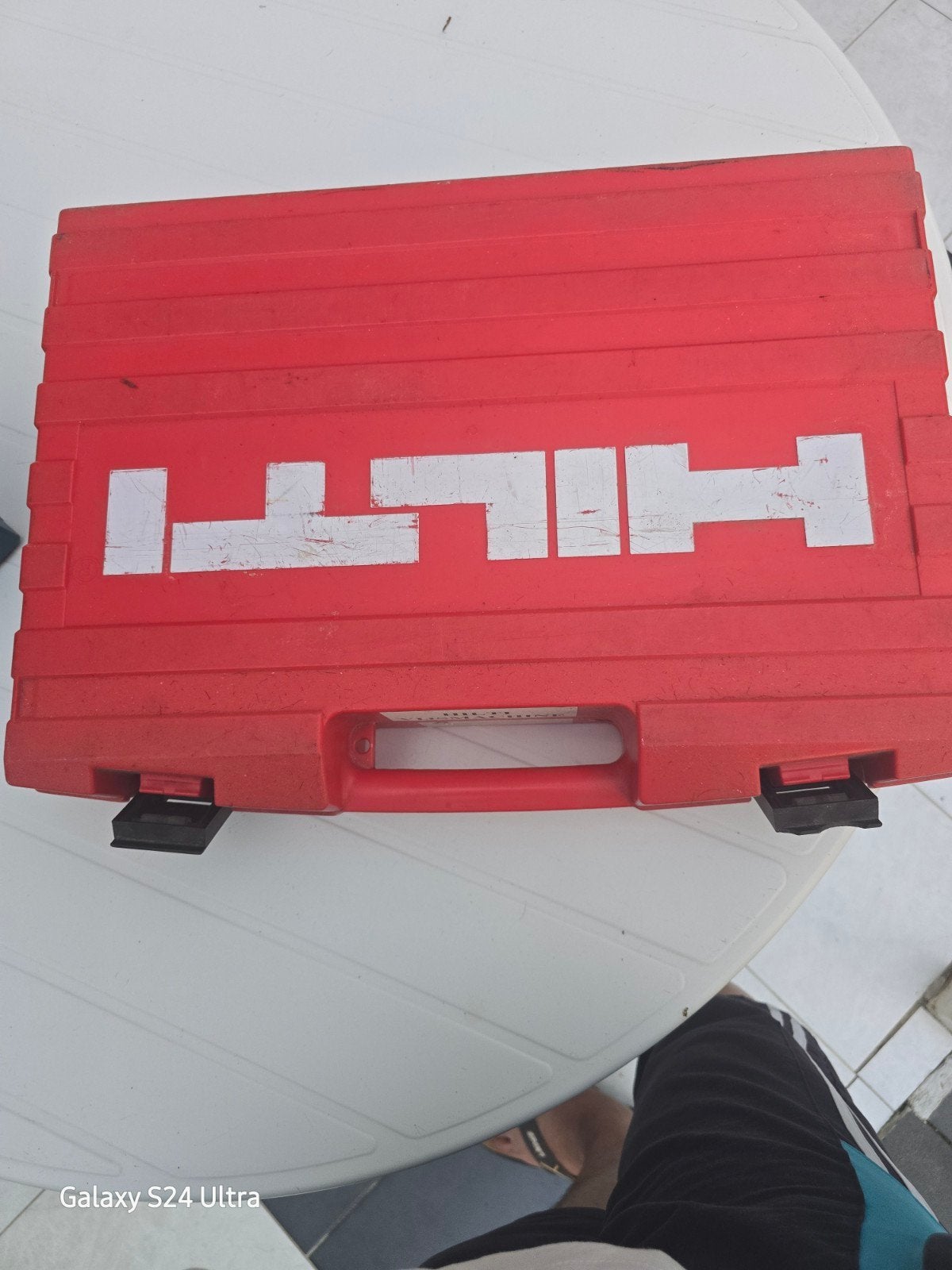 Hilti SFH 151-A Klopboormachine met lader en koffer, Doe-het-zelf en Verbouw, Gereedschap | Boormachines, Boormachine, Gebruikt