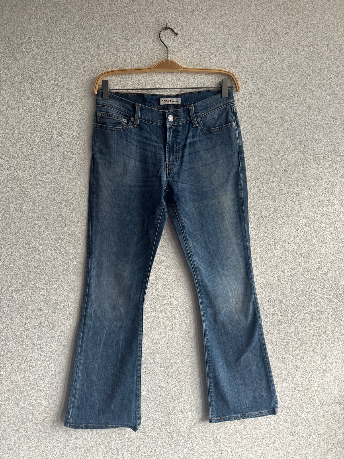 Levi’s flared bootcut jeans model 100529, Levi's, Blauw, W32 (confectie 46) of kleiner, Ophalen of Verzenden