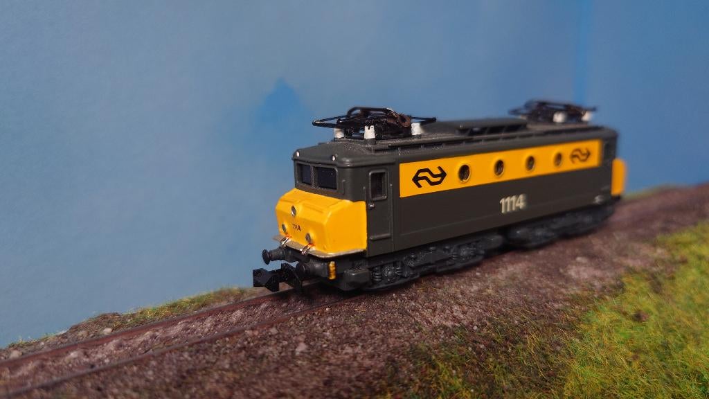THS 1100E NS 1100 Electrische Locomotief, Hobby en Vrije tijd, Modeltreinen | N-Spoor, Trix, Analoog, Ophalen of Verzenden, Zo goed als nieuw