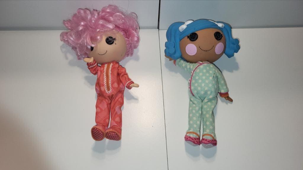 Lalaloopsy 2 poppen in pyjama, Ophalen of Verzenden, Gebruikt, Overige typen