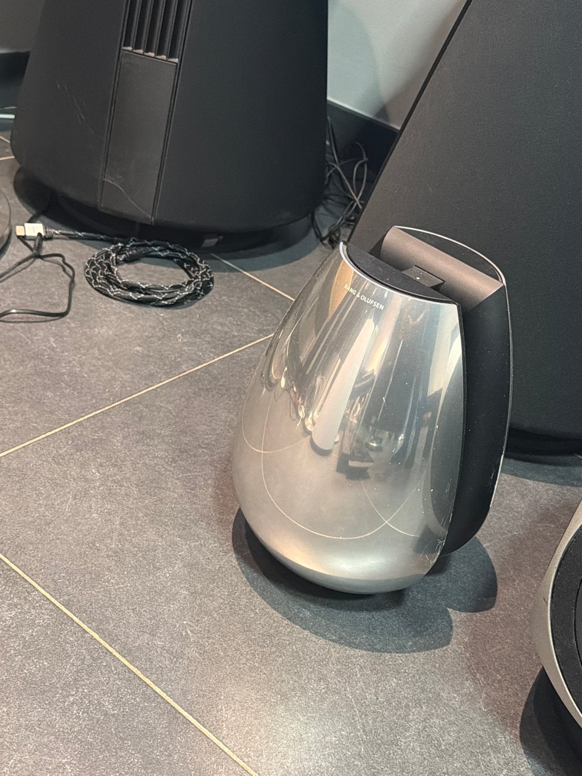 Bang & Olufsen Beolab 11 Subwoofer - Nieuwe voeding b&o, Audio, Tv en Foto, Luidsprekers, 150 watt of meer, Gebruikt, Subwoofer