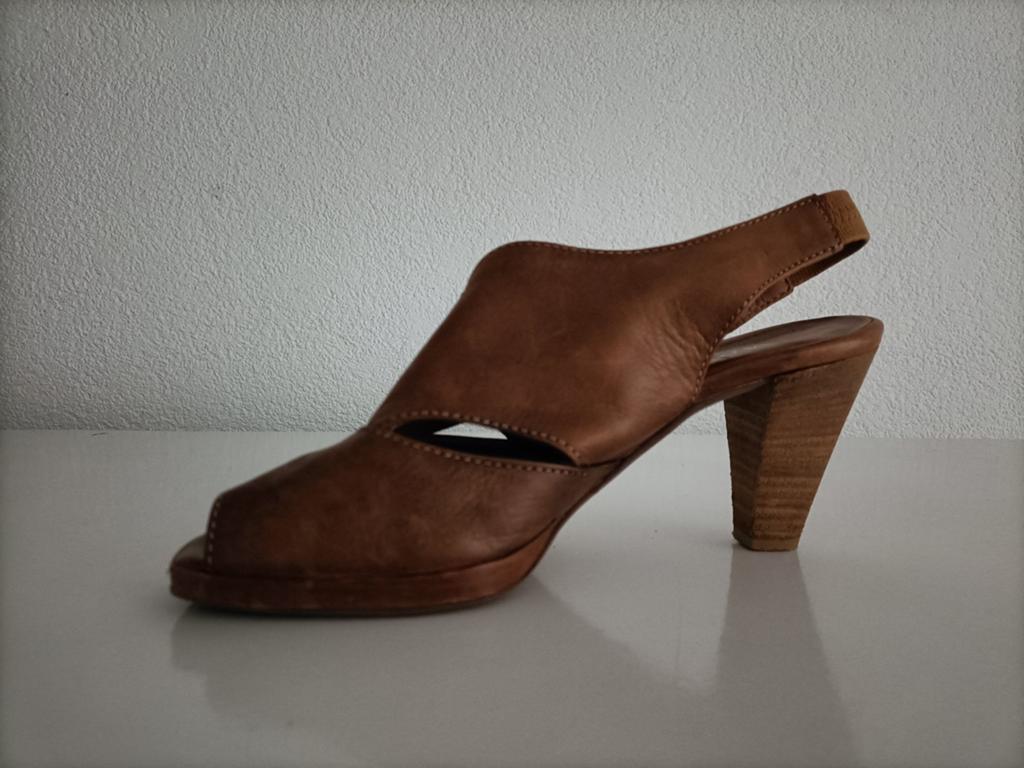 Maripe dames hakken maat 38,5, Pumps, Bruin, Ophalen of Verzenden, Maripe
