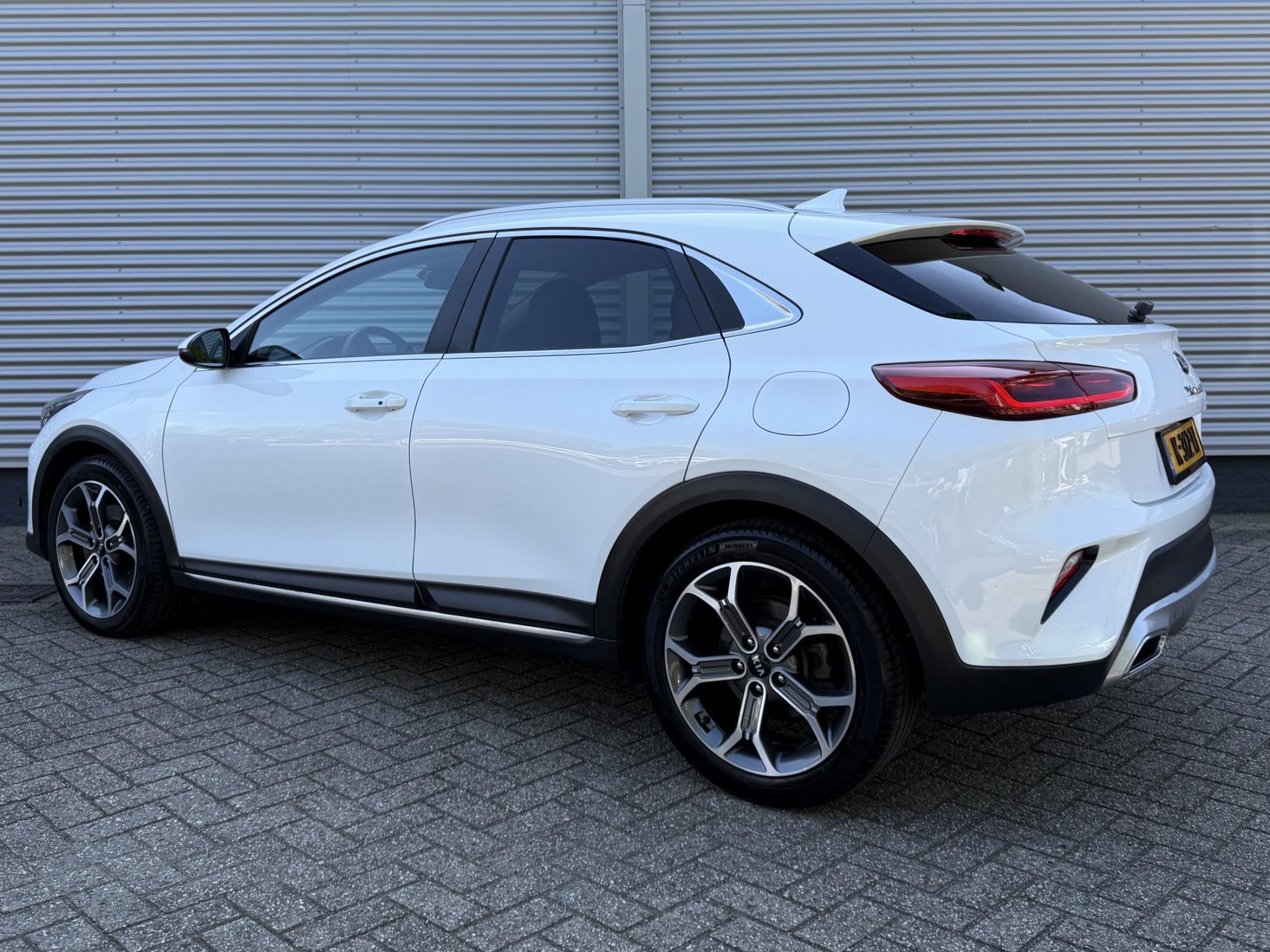 Kia XCeed 1.0 T-GDi DynamicPlusLine | Stoel/Stuurwielverwarm, Auto's, Voorwielaandrijving, XCeed, Gebruikt, Euro 6