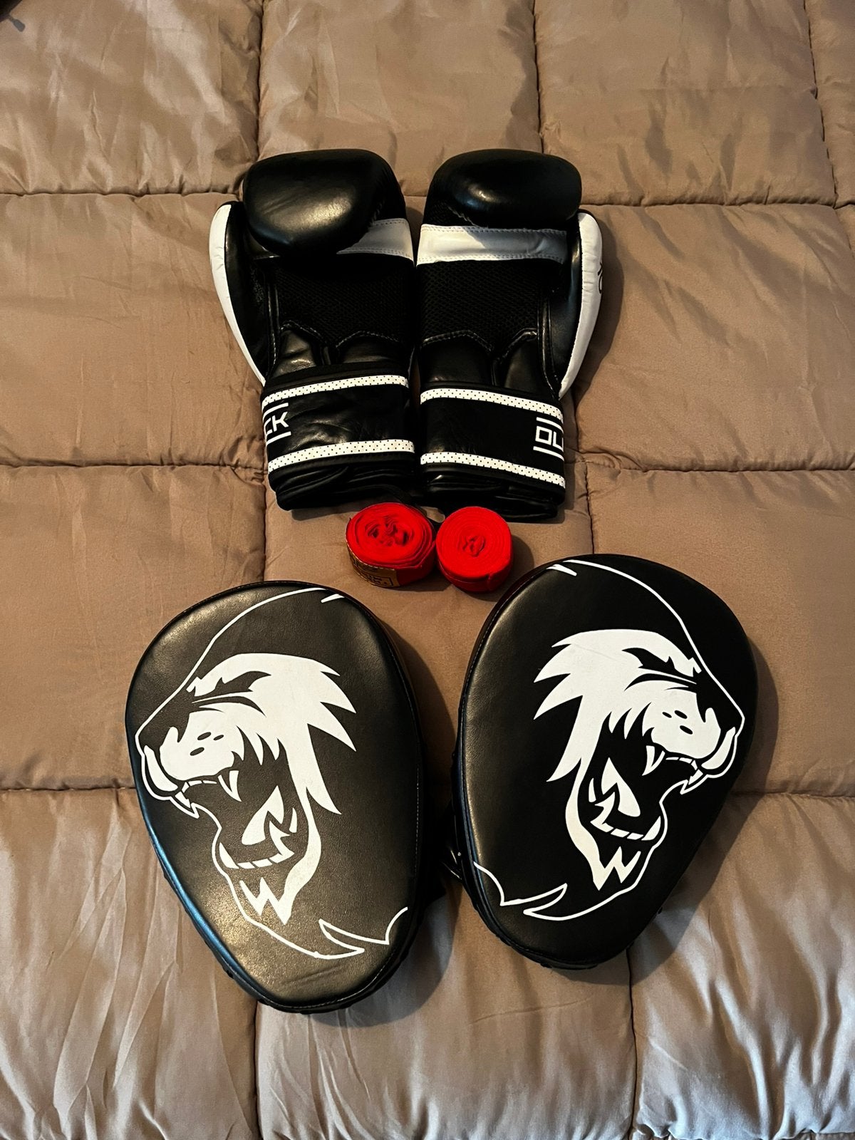 Bokshandschoenen en pads, Sport en Fitness, Vechtsporten en Zelfverdediging, Maat XS of kleiner, Ophalen of Verzenden, Zo goed als nieuw