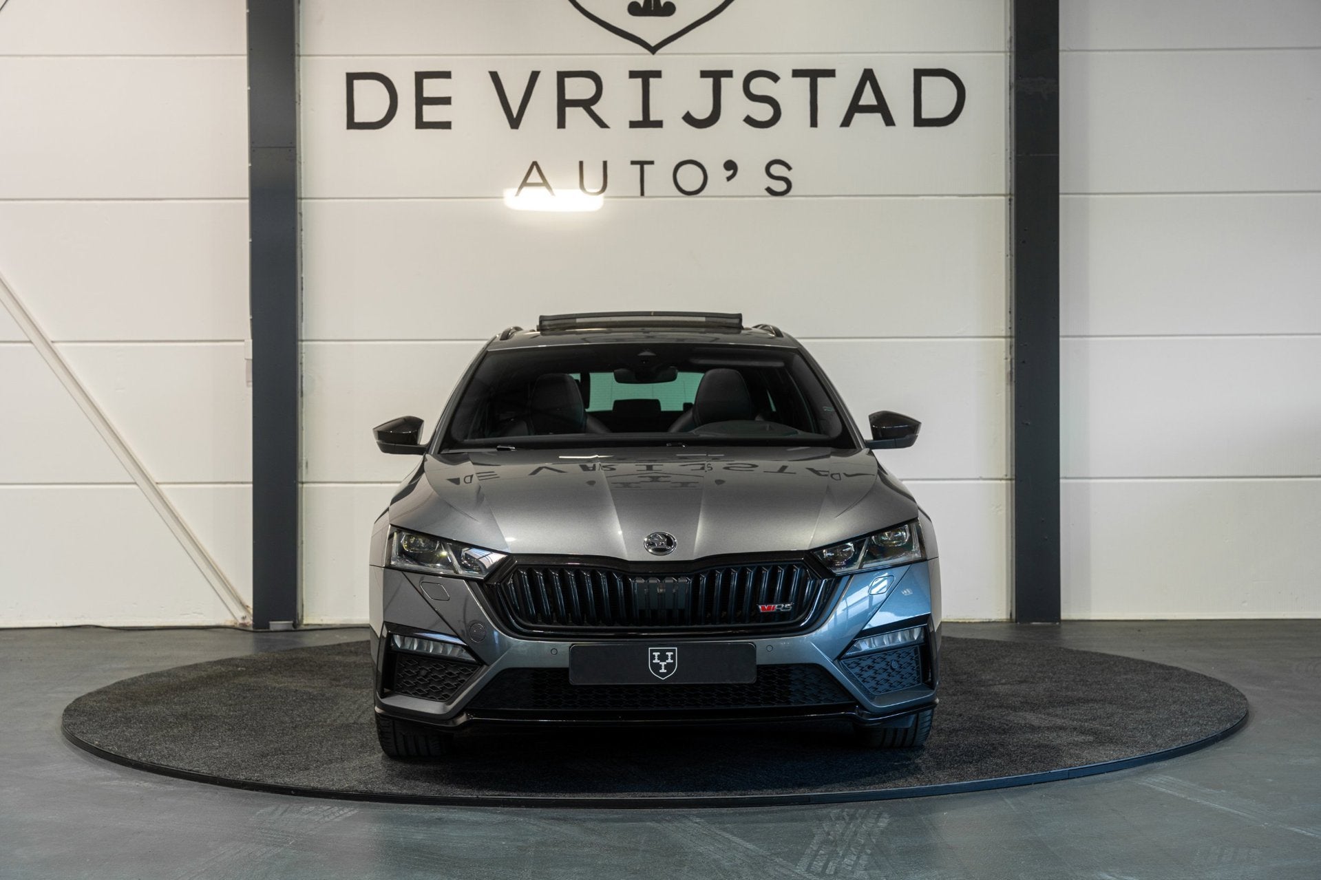 Skoda Octavia Combi 2.0 TDI VRS NIEUWSTAAT VOL!, Auto's, Skoda, Automaat, Gebruikt, Overige carrosserieën, Alcantara