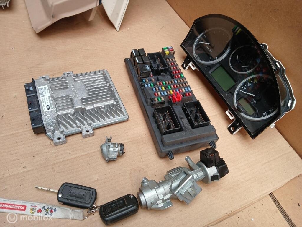 Kilometerteller Range Rover Sport L320 ECU Module Teller, Auto-onderdelen, Land Rover, Ophalen of Verzenden, Gebruikt, Land Rover