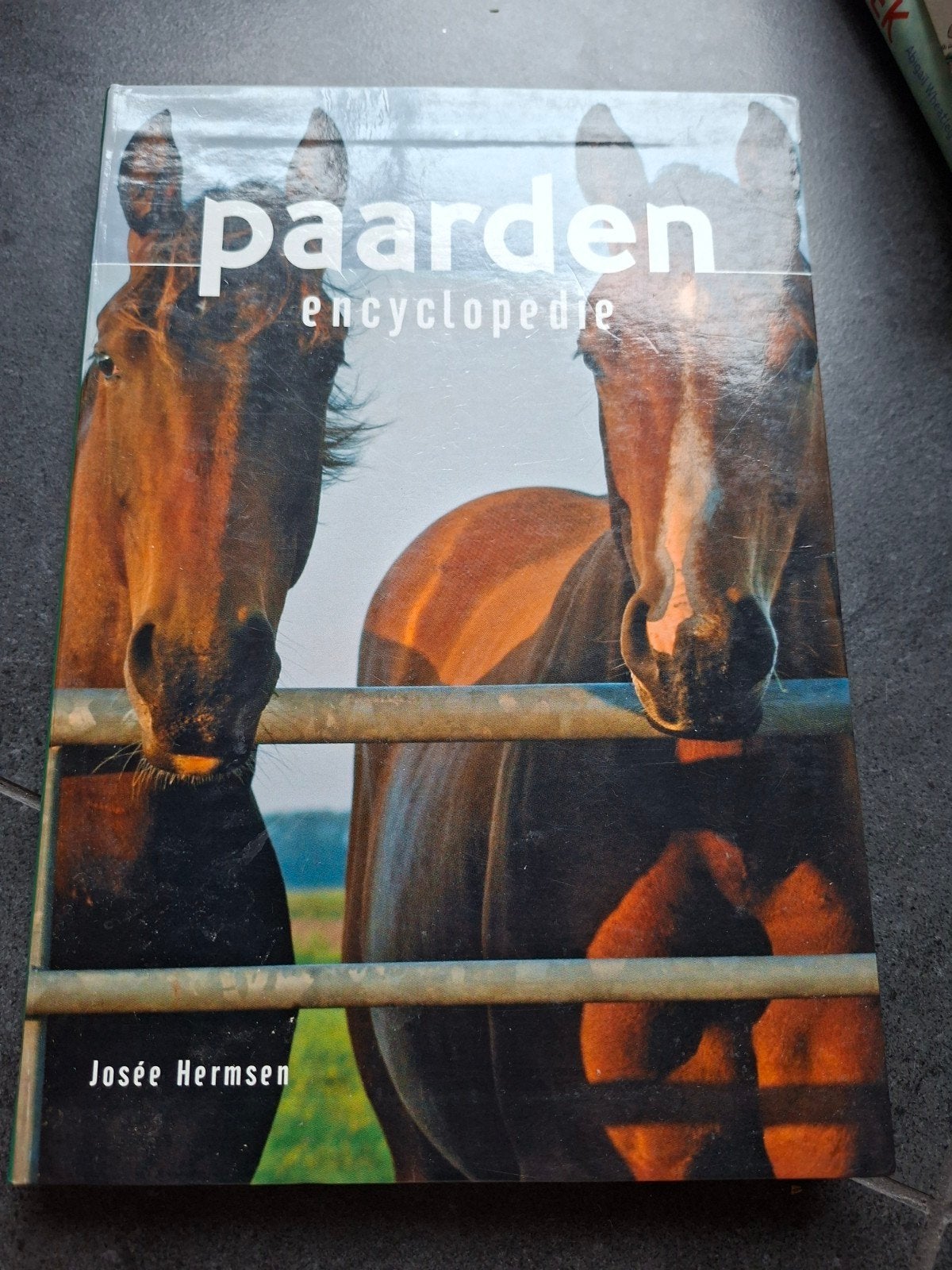 Josée Hermsen - Paarden Encyclopedie, Boeken, Ophalen of Verzenden, Gelezen, Paarden of Pony's