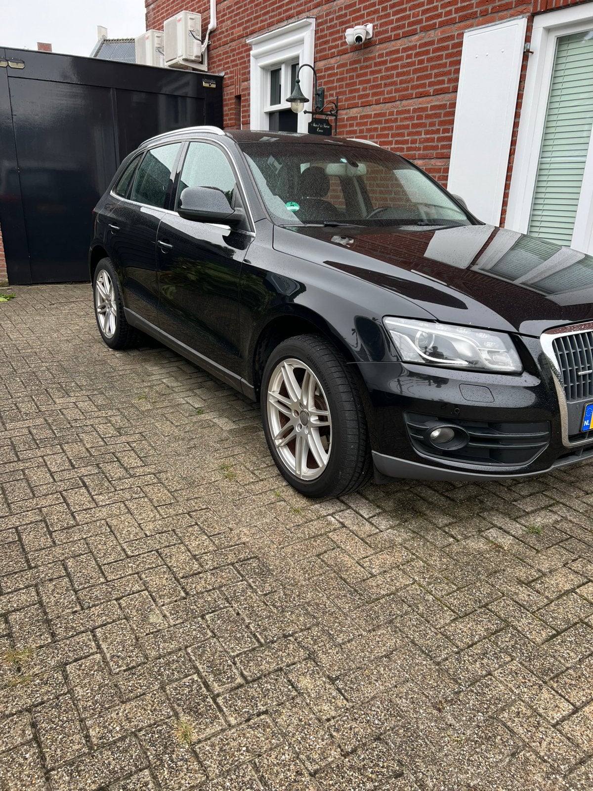 Audi Q5 2.0 Tfsi 132KW Quattro 2010 Zwart, Auto's, Audi, 4 cilinders, 179 pk, Zwart, Origineel Nederlands